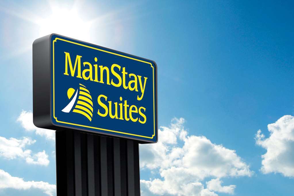 Mainstay Suites Madison - Monona Eksteriør billede